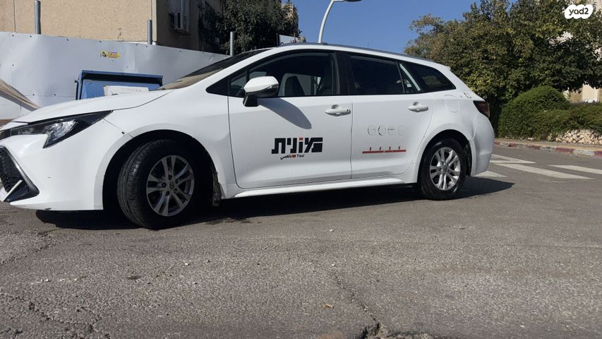 טויוטה קורולה