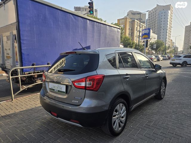 סוזוקי קרוסאובר