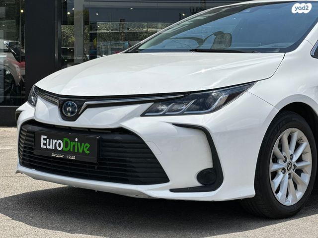 טויוטה קורולה