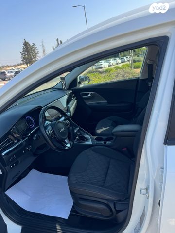 קיה נירו פלוס