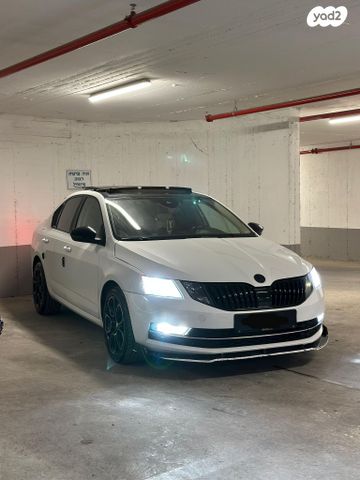 סקודה אוקטביה