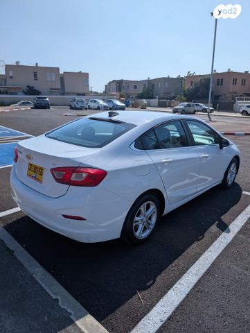 שברולט קרוז