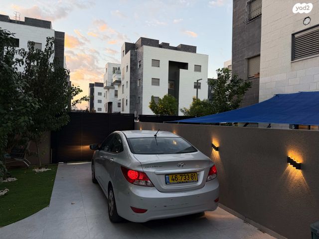 יונדאי אקסנט i25