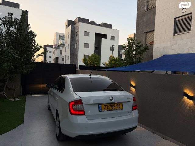 סקודה ראפיד