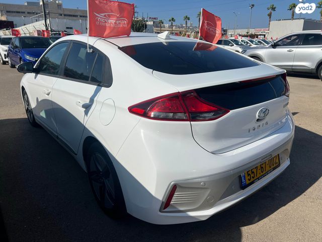 יונדאי איוניק