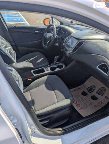 שברולט קרוז