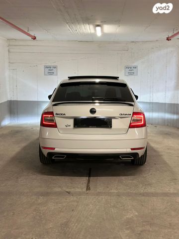 סקודה אוקטביה