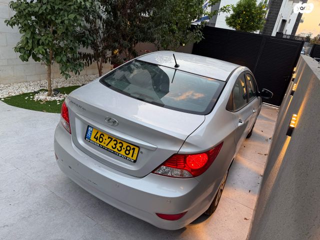 יונדאי אקסנט i25