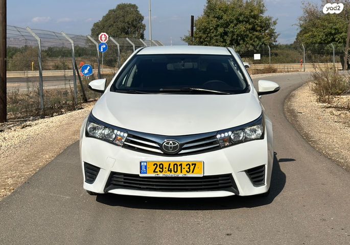 מודעת רכב טויוטה קורולה