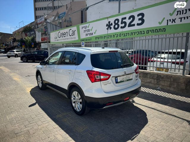 סוזוקי קרוסאובר