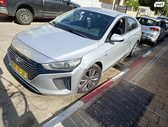 מודעת רכב יונדאי איוניק