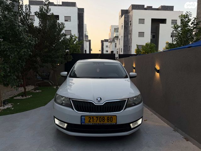 סקודה ראפיד