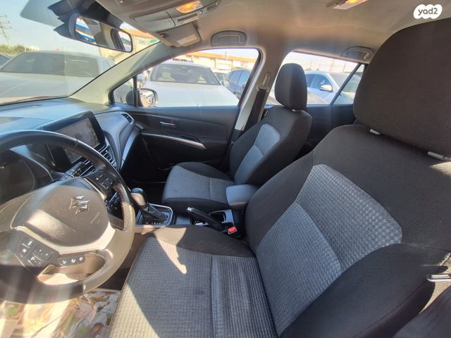 סוזוקי S-Cross