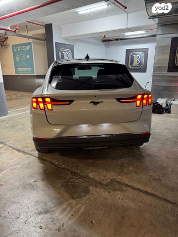 פורד מוסטנג Mach-E