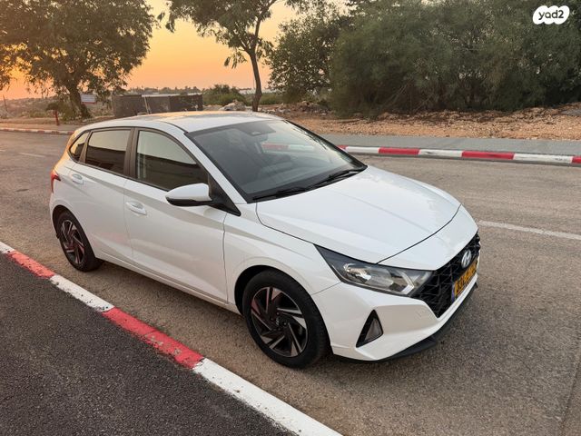 מודעת רכב יונדאי i20