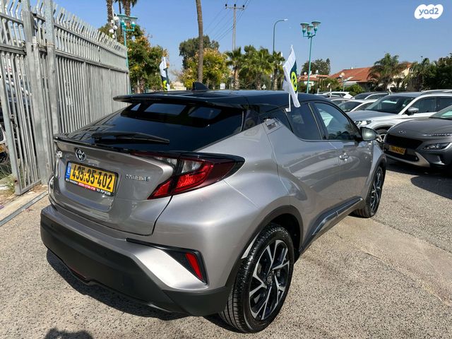טויוטה C-HR