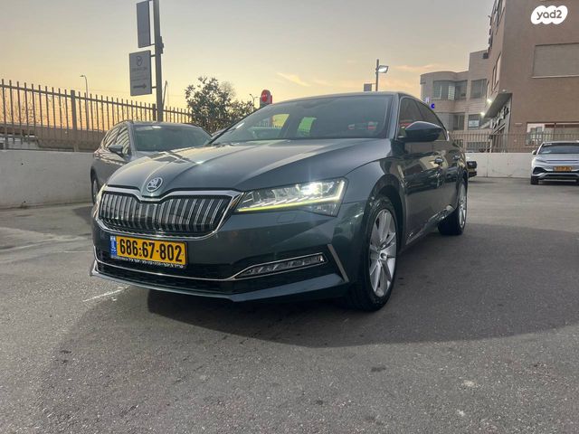 מודעת רכב סקודה סופרב