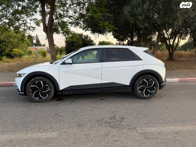 יונדאי איוניק 5