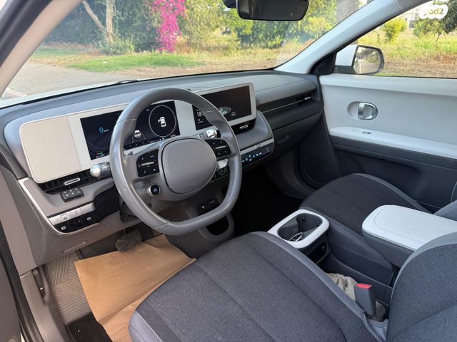 יונדאי איוניק 5