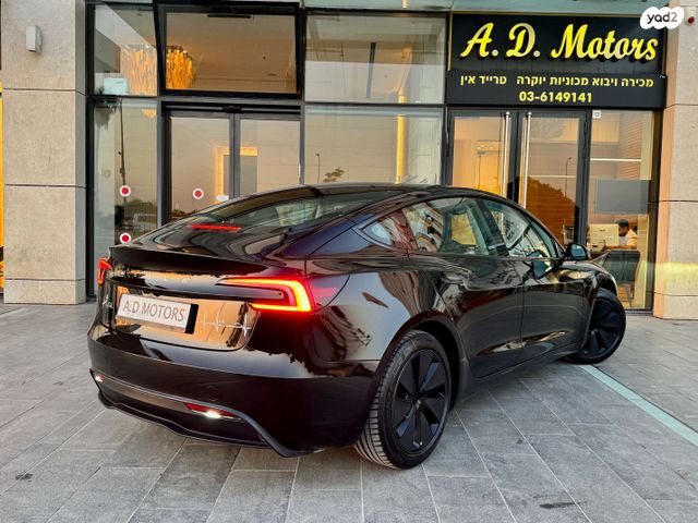 טסלה מודל 3