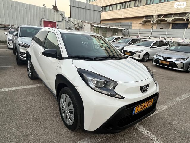 מודעת רכב טויוטה אייגו X