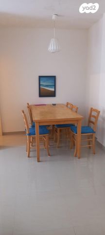 ז'בוטינסקי 11