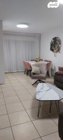 דירה, העצמאות 69, רובע הקריה, הסיטי, אשדוד