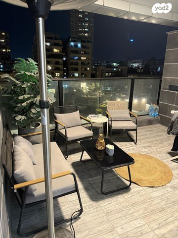 דירה, יוסף הגלילי 22, שכונת בן גוריון, מרכז העיר ג', רמת גן