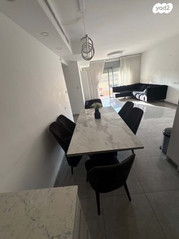 רב אלוף משה לוי 18