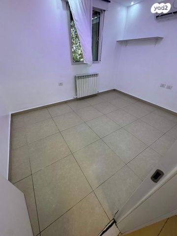 דירת גן, מבוא הפרטיזנים 306, הגבעה הצרפתית, גבעת שפירא, ירושלים