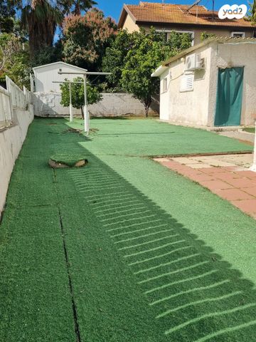 בית פרטי/ קוטג', קארו 5, קרית שז"ר, רעננה