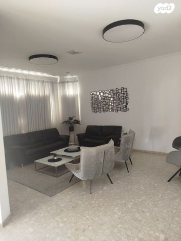 בית פרטי/ קוטג', יהושע בן נון 21, שפירא, אופקים