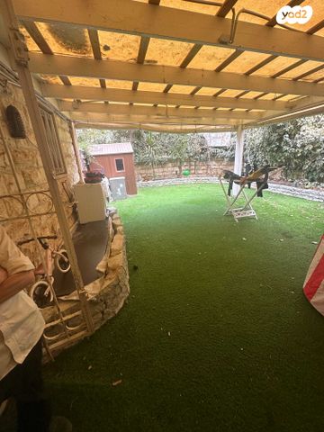 מבוא הפרטיזנים 306