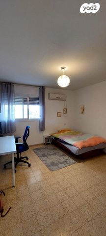 דירה, עולי הגרדום 12, ארמון הנציב, תלפיות מזרח, ירושלים