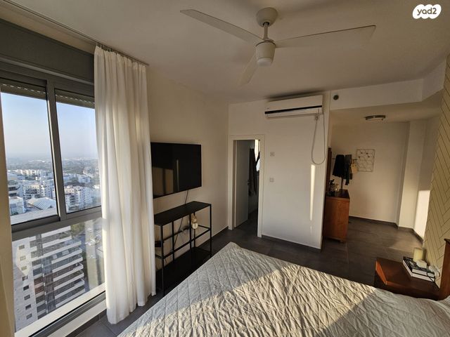 דירה, שייקה אופיר 13, פסגות אפק, ראש העין