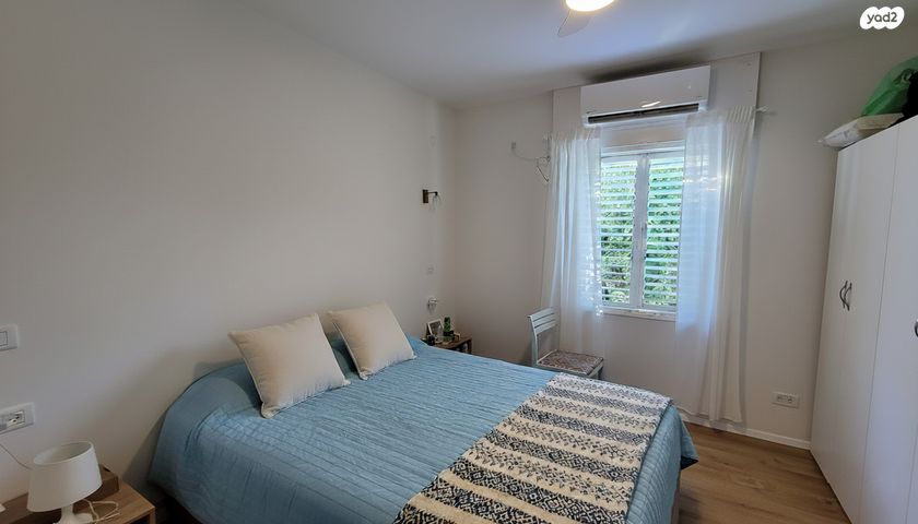 דו משפחתי, רמת השופט