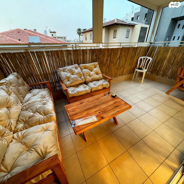 דירה, דגל ישראל 8, מרכז מערבי, נס ציונה