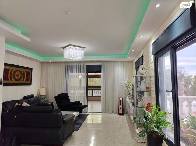 גג/ פנטהאוז, שמעון רייך 22, עיר, מרכז העיר, נהריה