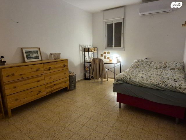 דירה, עולי הגרדום 12, ארמון הנציב, תלפיות מזרח, ירושלים