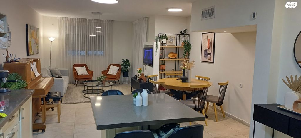 דירה, הארבעה 47, פסגת זאב, ירושלים