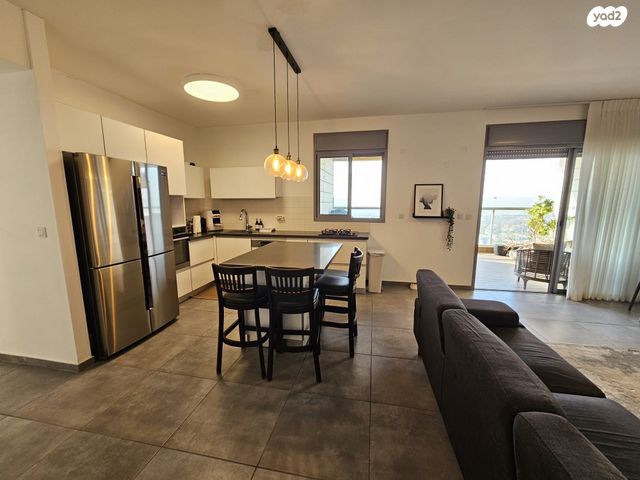 דירה, שייקה אופיר 13, פסגות אפק, ראש העין