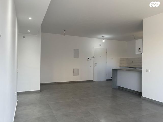 דירה, הרב אלעזר אבוחצירה 4, השחר, דימונה