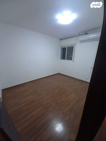 דירה, הגבורה 10, הקוממיות, קרית גת