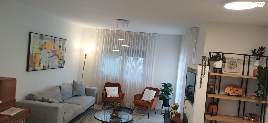 דירה, הארבעה 47, פסגת זאב, ירושלים