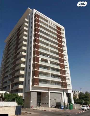 יצחק אבינו 13