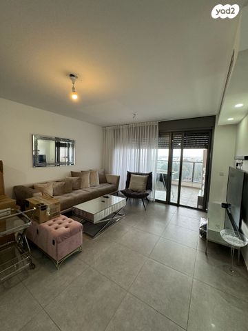 דירה, הגפן 5, כרמי הנדיב, אחוזת רוטנר, קרית מלאכי