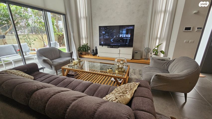 דופלקס, סמיר משה נקאש 8, כפר גנים ג, פתח תקווה