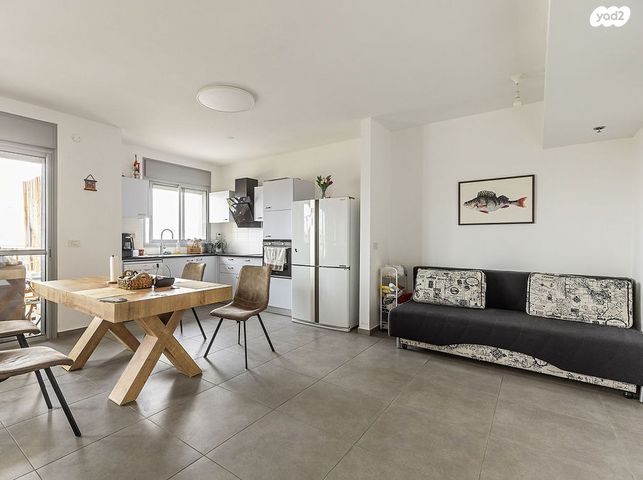 דירה, נתן אלתרמן 18, רחובות החדשה, רחובות