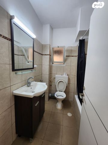 דירה, הרב יעקב רקח 4, נאות גנים, נתניה