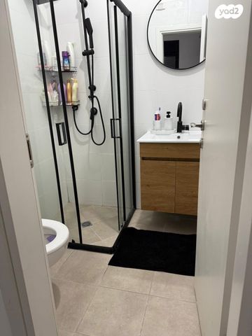 גג/ פנטהאוז, קוממיות 9, שאר העיר, מגדל העמק